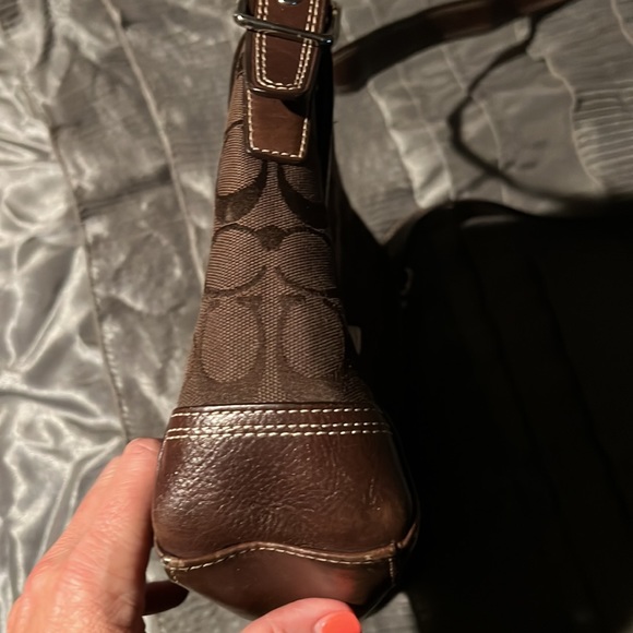 Coach Leather & Canvas Adjustable Strap Shoulder Bag - Picture 5 of 9